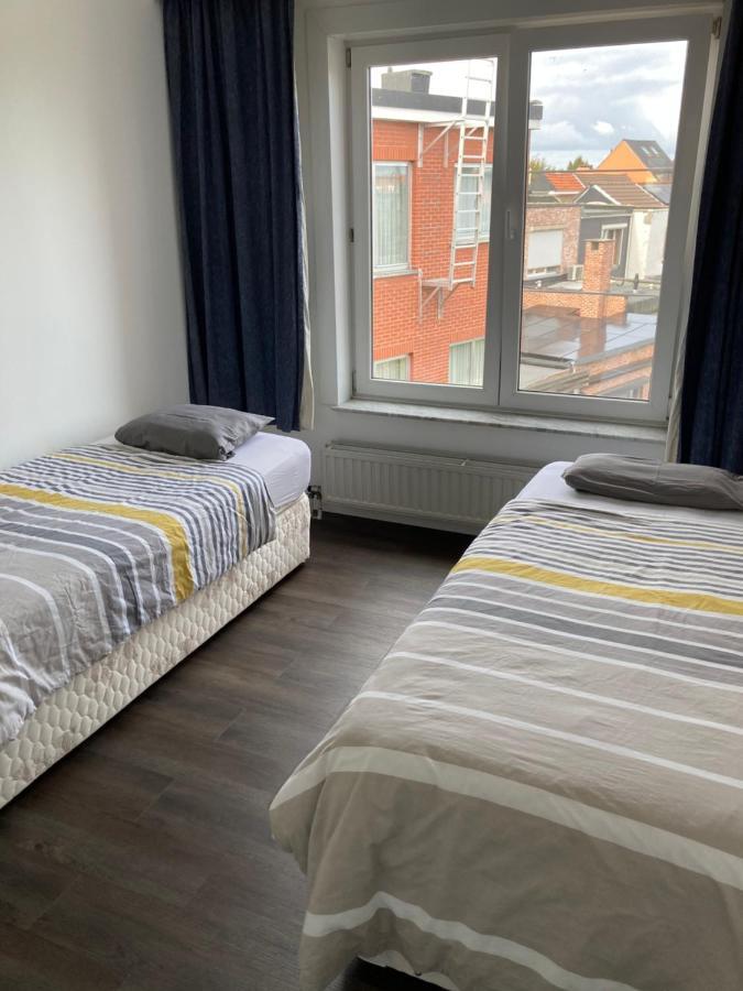 Lichtrijk Mooi Appartement Met Zicht Op Hof Van Roosendael Antwerpen Eksteriør bilde
